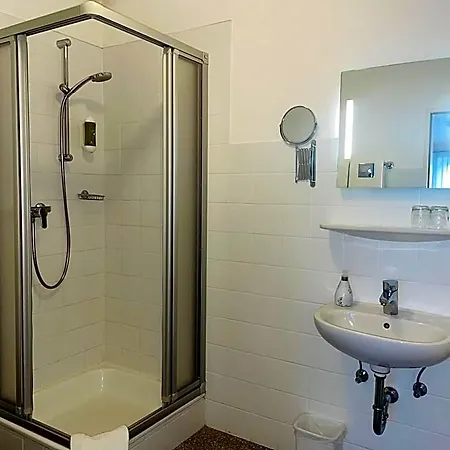 Hotel-pension Hommen 3*