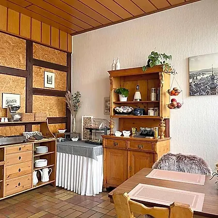 호텔 Hotel-pension Hommen 3*