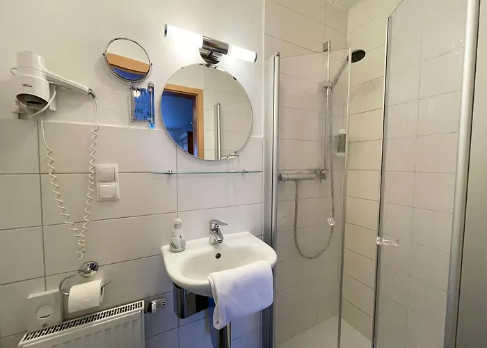 호텔 Hotel-pension Hommen 3*